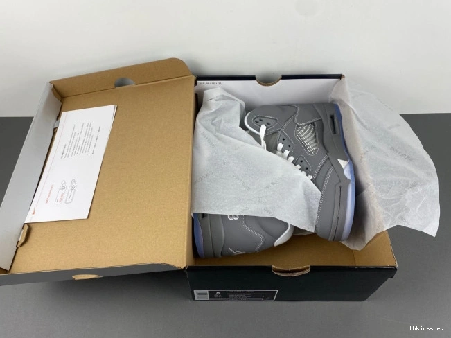 Rep TB Grey Jordan Air Retro Wolf 136027-005 5 0720